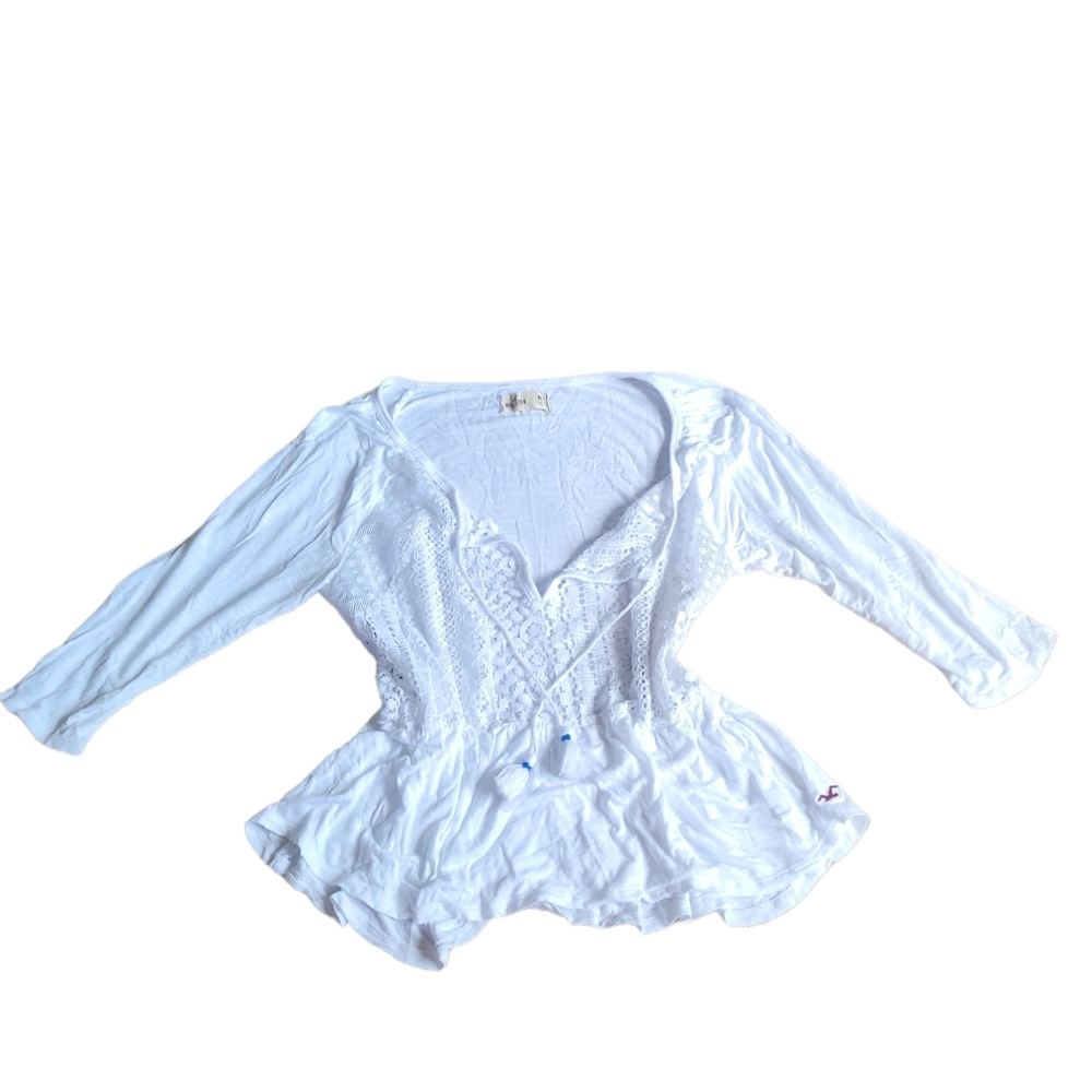 Hollister Womens White V Neck Crochet 3/4 Sleeve Shirt With Tassles Size M